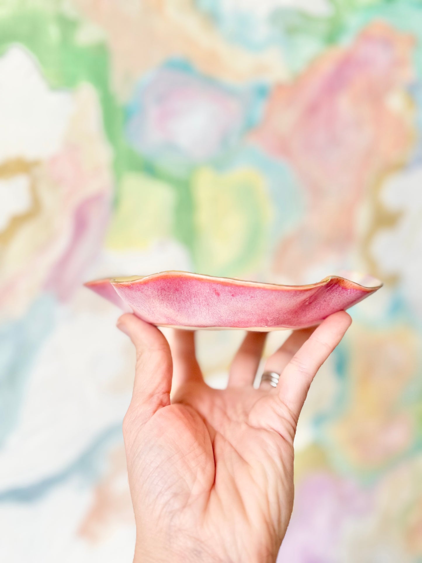 Candied Toast Marbled Wavy Bowl with Gold Luster