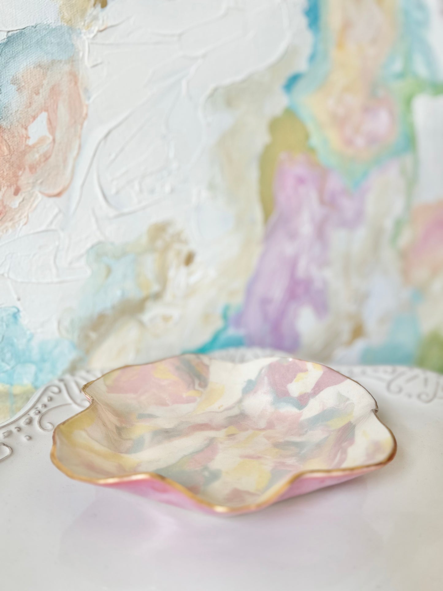 Candied Toast Marbled Wavy Bowl with Gold Luster